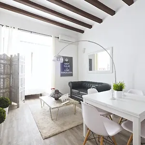 Apartment The White Flats Sant Antoni, Barcelona